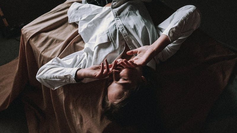 営業　無理だった　転職　うつになる　不健康になる